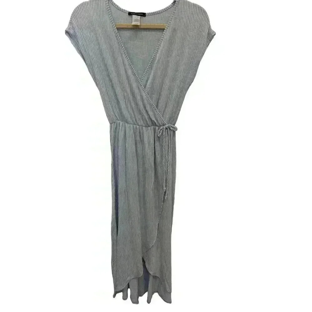 NWT Caution To The Wind Womens Short Sleeve Pinstripe Wrap Dress Blue Size M